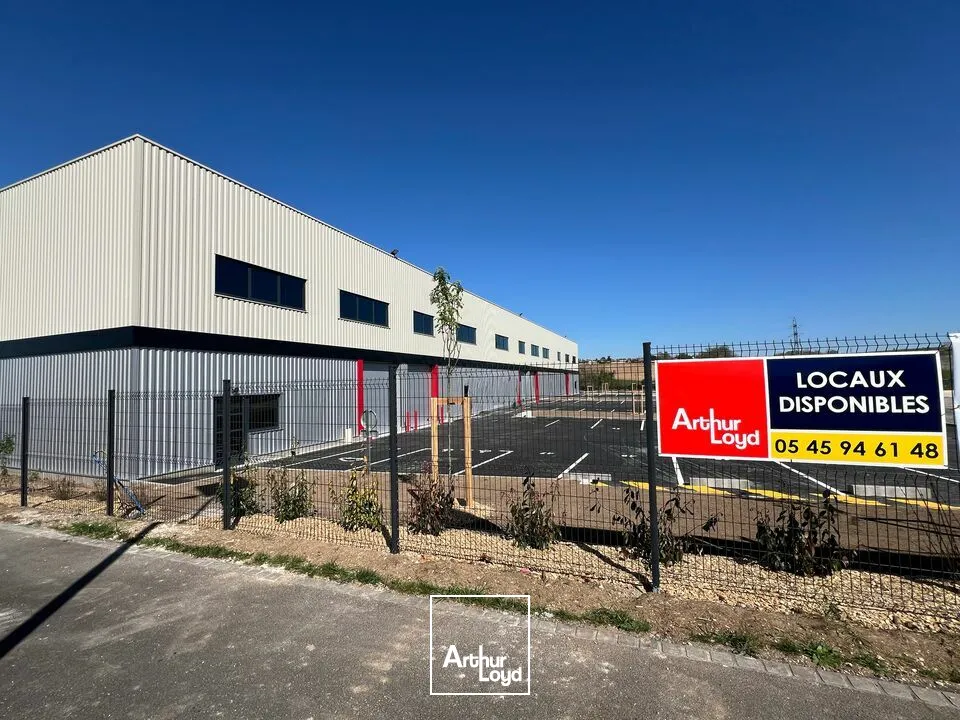 Locaux d'activité & Entrepôts - Location - CHAMPNIERS - 16430 - 616-616 - 8019521