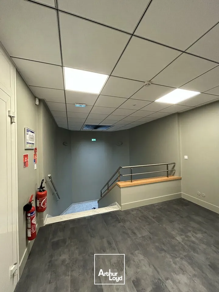 Bureaux - Location - LE BOURGET-DU-LAC - 73370 - 181-181 - 8025346