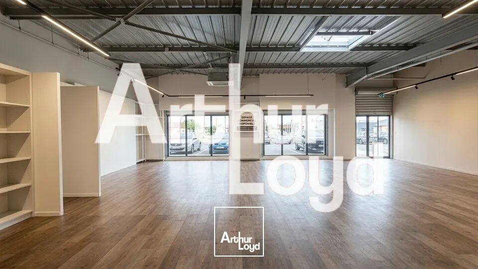 Locaux commerciaux - Location - SAINT-ALBAN-LEYSSE - 73230 - 378-378 - 8025670