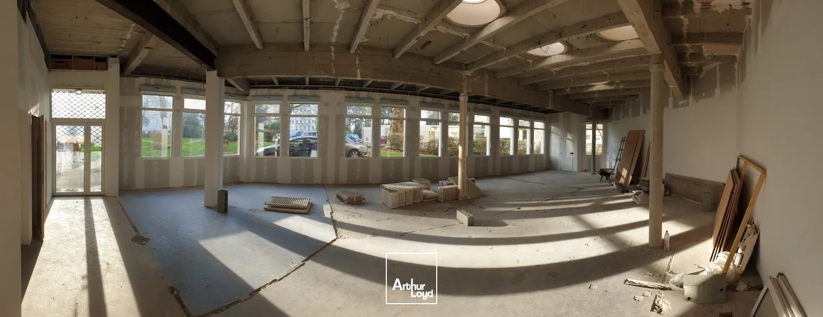 Locaux commerciaux - Location - SAINT HERBLAIN - 44800 - 504-504 - 8035252