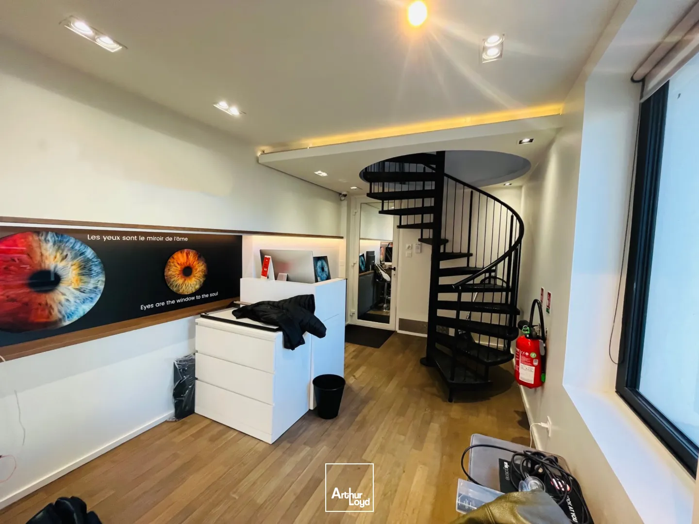 Locaux commerciaux - Cession - LA BAULE ESCOUBLAC - 44500 - 50-50 - 8036325