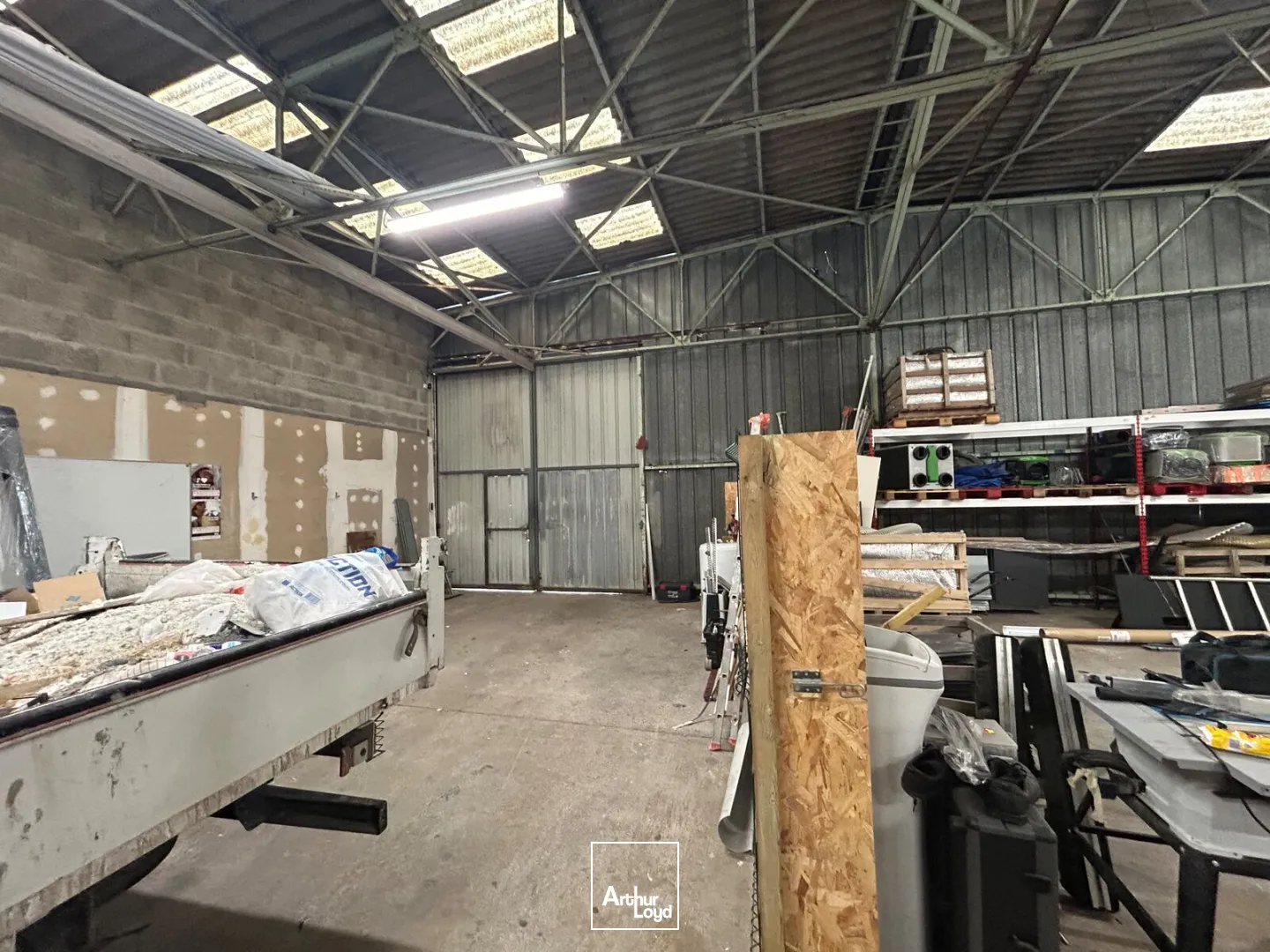 Locaux d'activité & Entrepôts - Location - NANTES - 44300 - 320-320 - 8040123