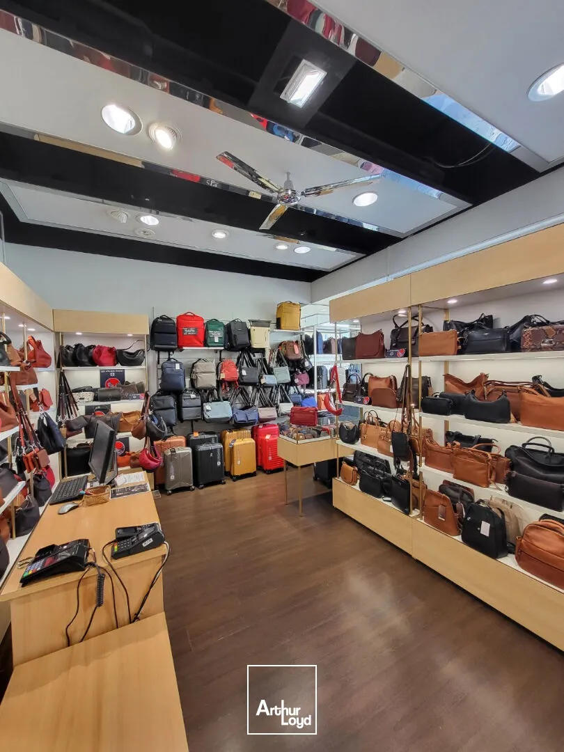 Locaux commerciaux - Vente - LIMOGES - 87000 - 97.8-97.8 - 8067446