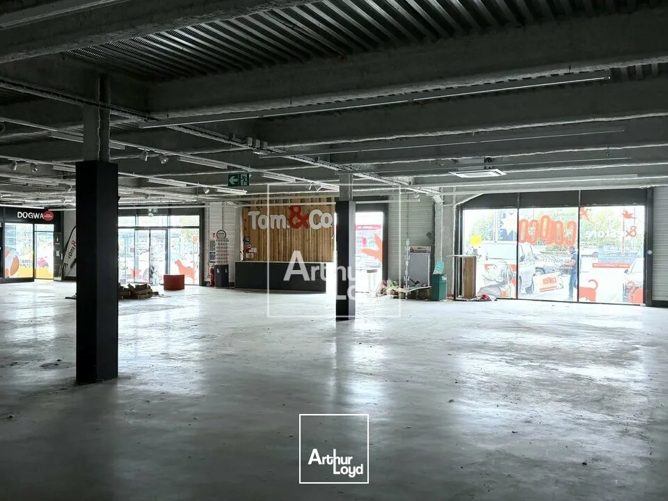 Locaux commerciaux - Location - VARENNES-SUR-SEINE - 77130 - 666-666 - 8077154