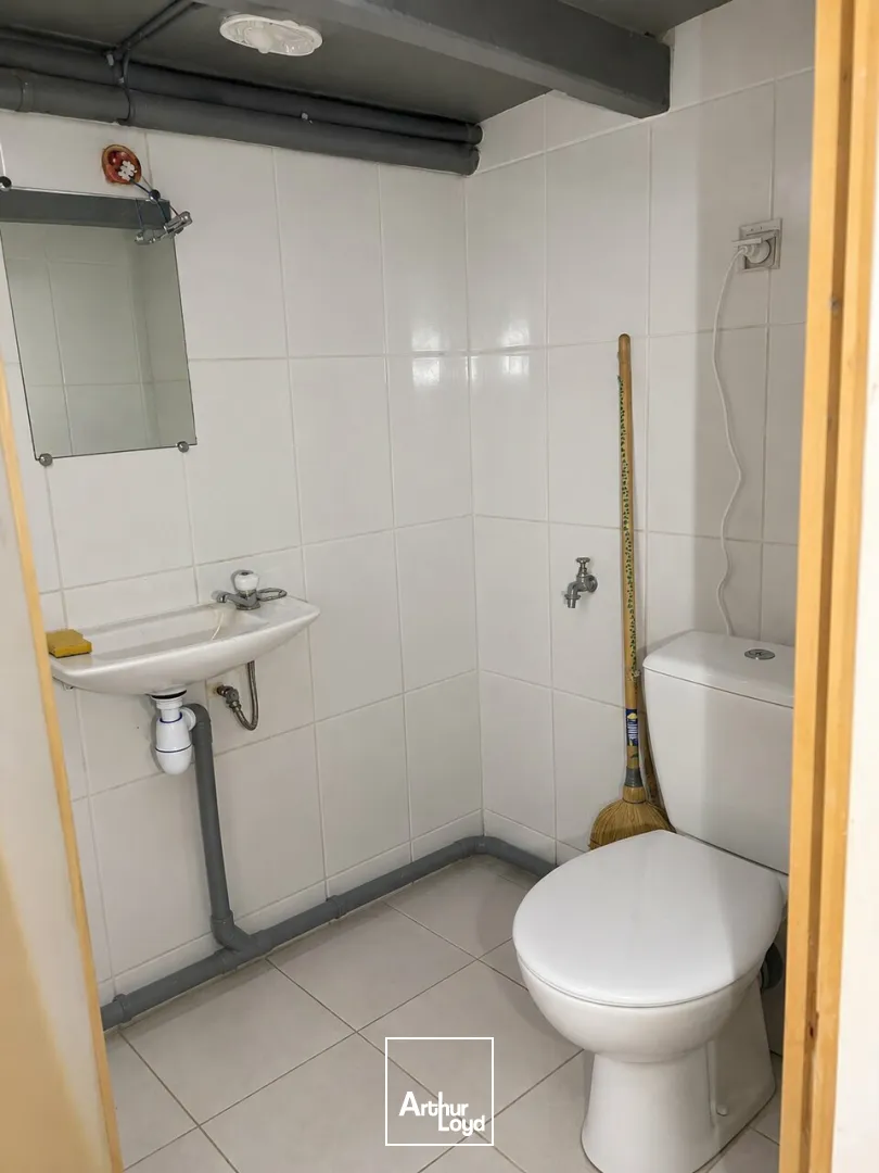 Locaux commerciaux - Location - NIORT - 79000 - 72-72 - 8077180