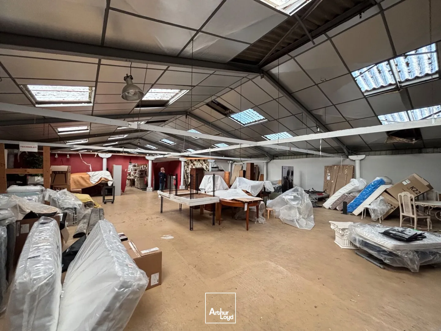 Locaux d'activité & Entrepôts - Location - ISNEAUVILLE - 76230 - 600-1200 - 8080439