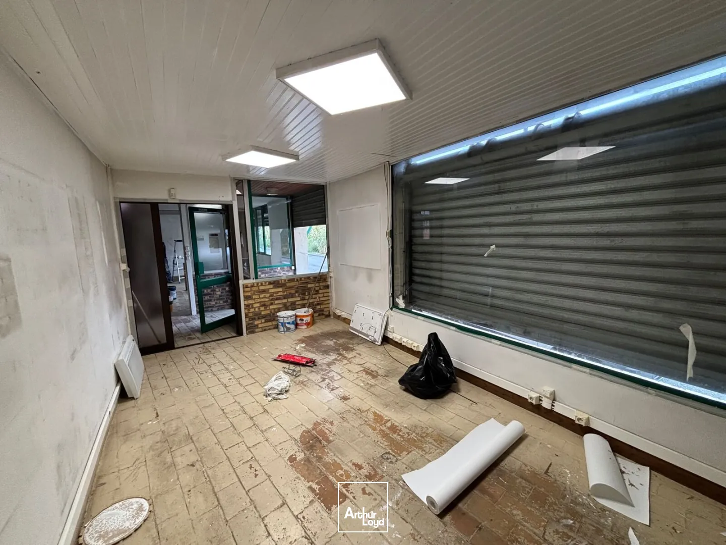 Locaux d'activité & Entrepôts - Location - SAINT AUBIN LES ELBEUF - 76410 - 330-330 - 8080452