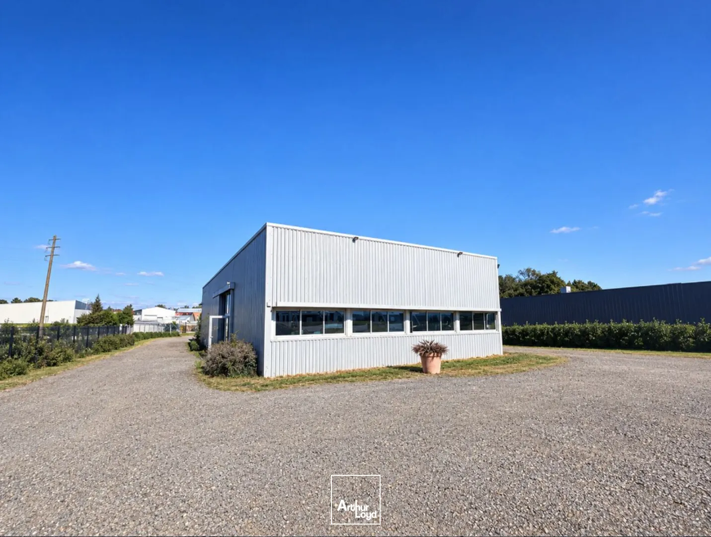 Locaux d'activité & Entrepôts - Location - LA MONTAGNE - 44620 - 290-290 - 8082405