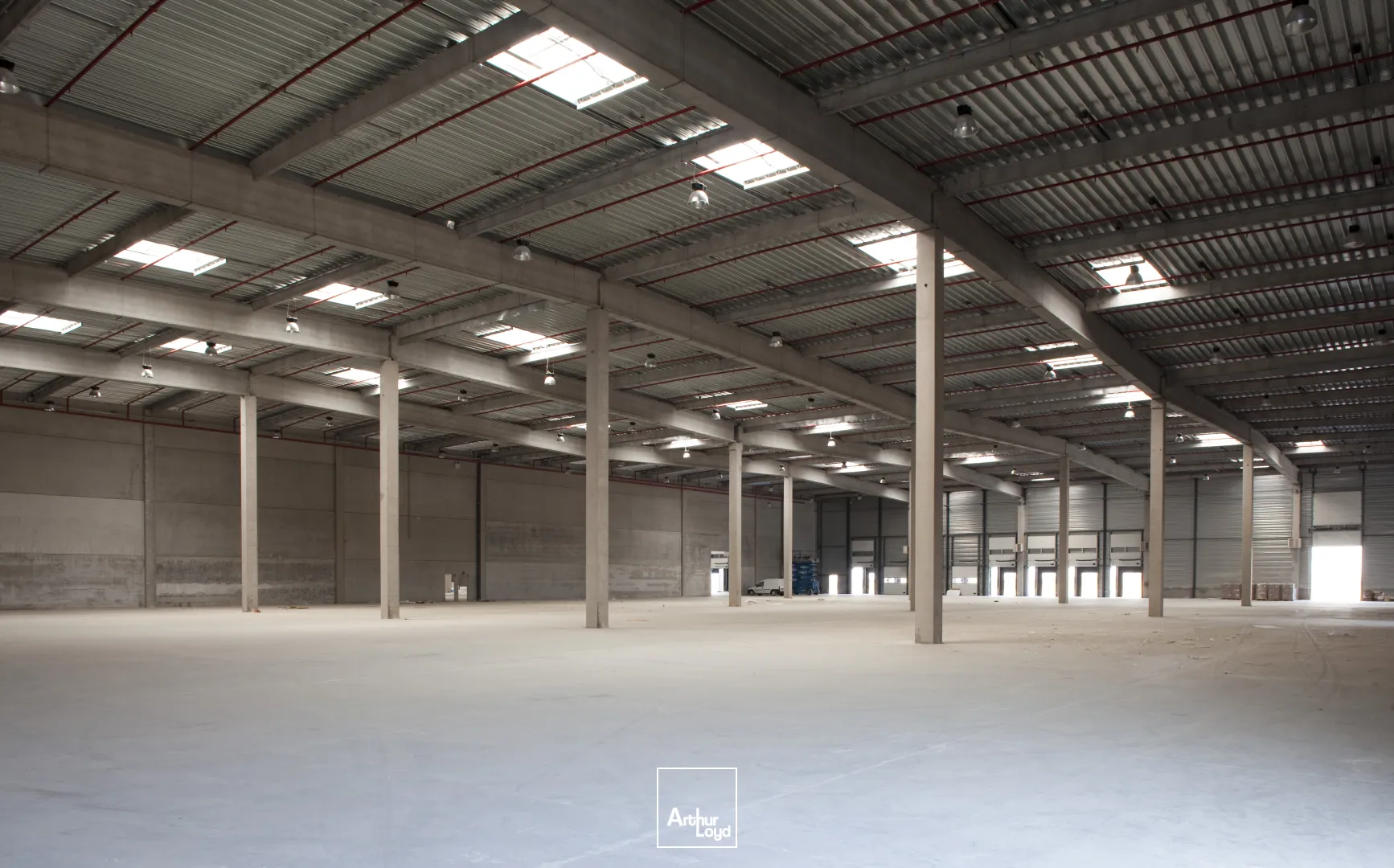 Location de plusieurs cellules logistiques sur la commune de FOS SUR MER, au sein du port FOS DISTRIPORT