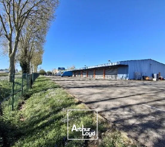 A vendre messagerie au nord de Lyon, sur la commune de PERONNAS