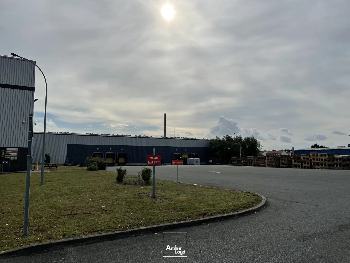 BREEAM Very Good sur Calais pour une plateforme logistique à louer