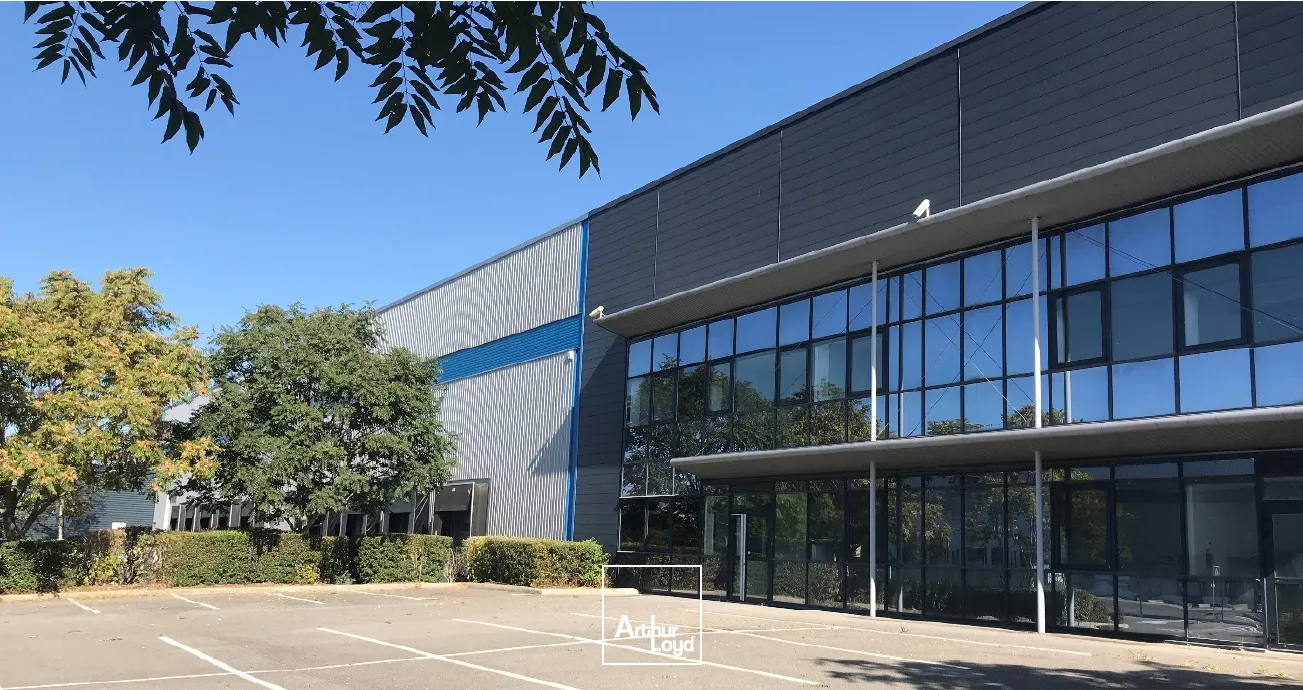 Location entrepôt logistique au Sud de Paris