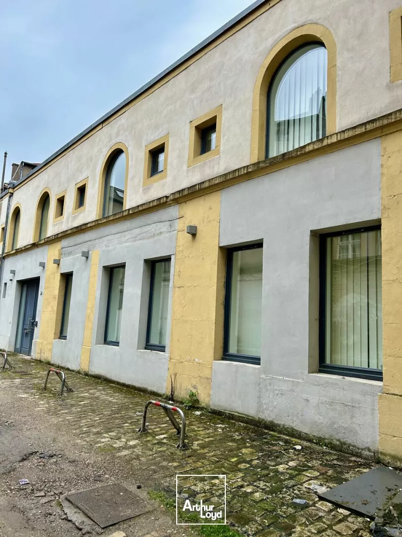 BUREAUX à LOUER de 200 m²