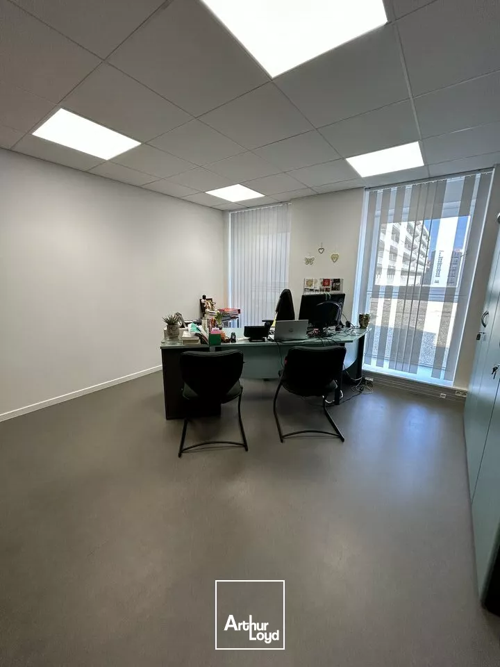 BUREAUX à LOUER de 41.2 m²