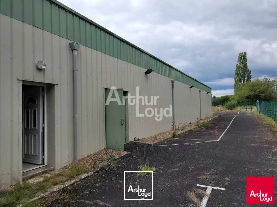 RUILLE SUR LOIR VENTE BATIMENT COMMERCIAL