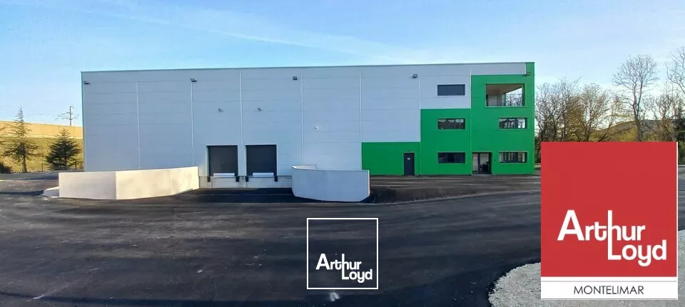 MALATAVERNE - A LOUER PLATEAU DE BUREAUX NEUFS AU PREMIER ETAGE AVEC PARKING