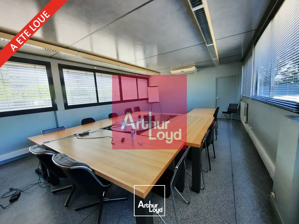 CLERMONT-FERRAND LA PARDIEU A LOUER BUREAUX 370 M²