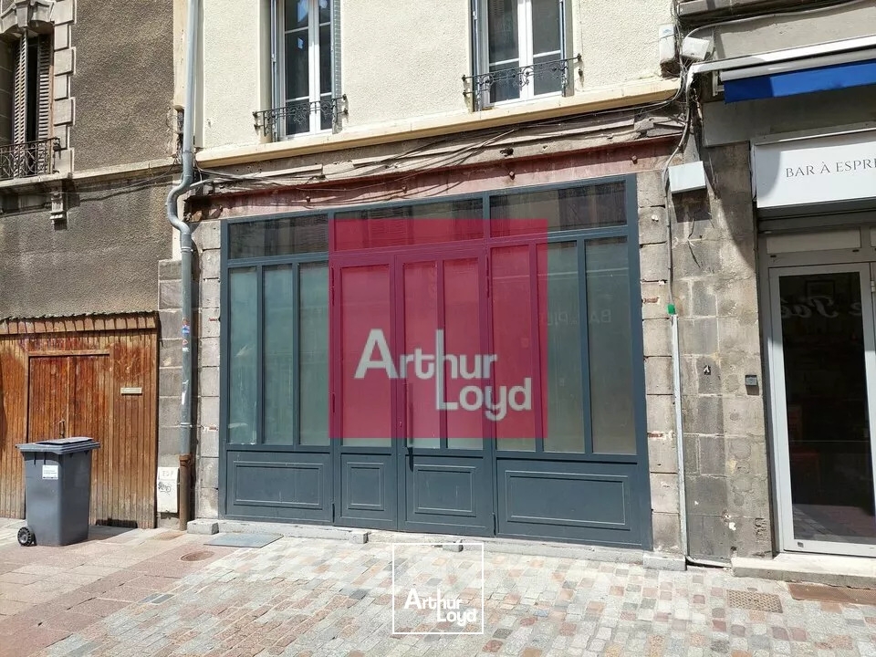 A LOUER LOCAL COMMERCIAL 90 M² CENTRE VILLE CLERMONT FERRAND