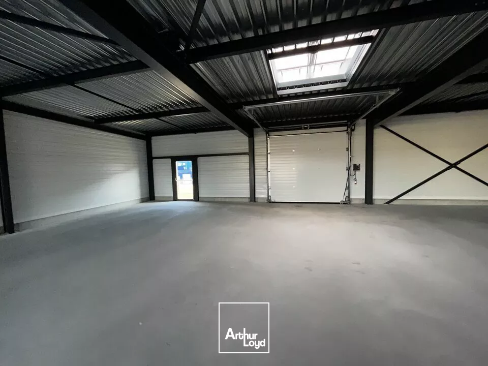 LOCAL COMMERCIAL à LOUER de 600 m²