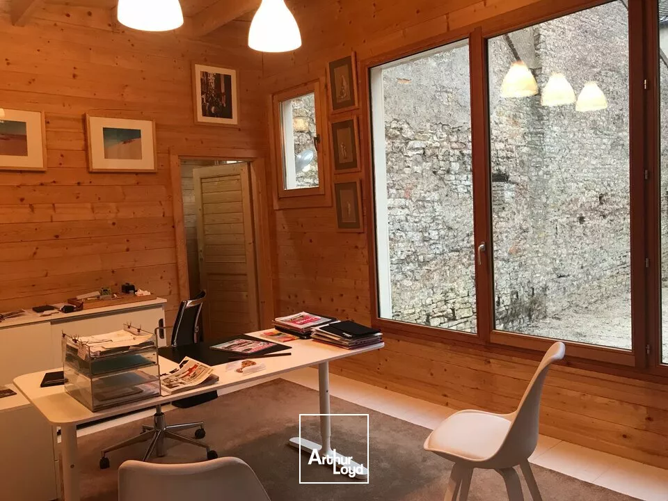 Centre ville Chalon sur Saône- Bureaux 23 m²