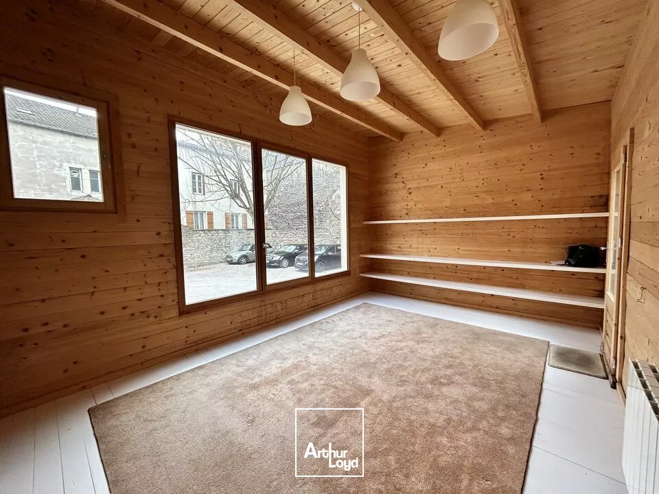 Centre ville Chalon sur Saône- Bureaux 23 m²