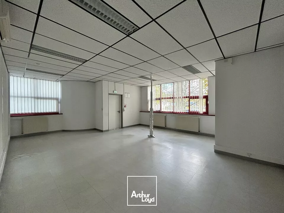 LE CREUSOT -Zone activité - Bureaux 500 m²