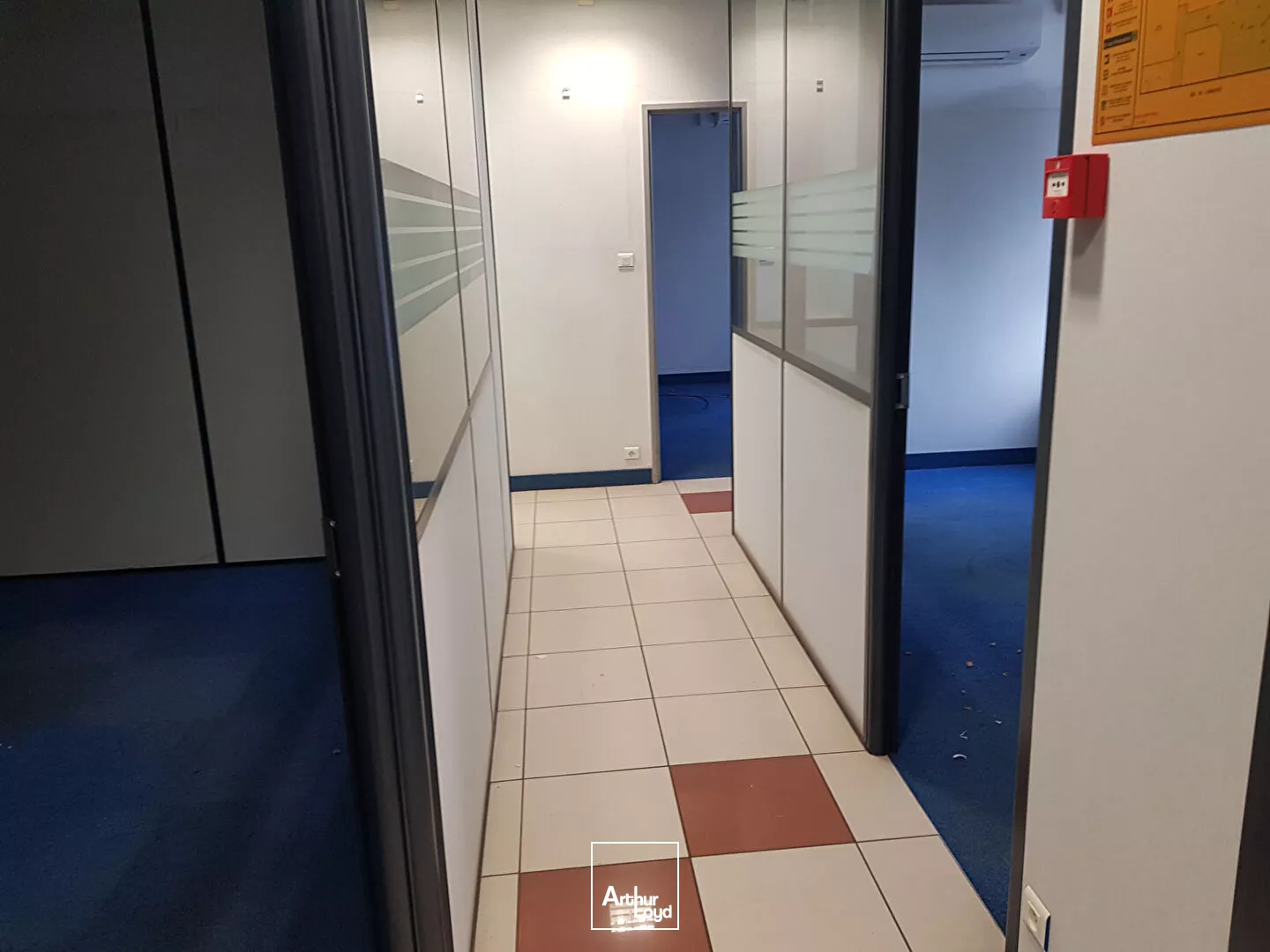 A VENDRE - Périphérie de LIMOGES - Bâtiment à usage de bureaux