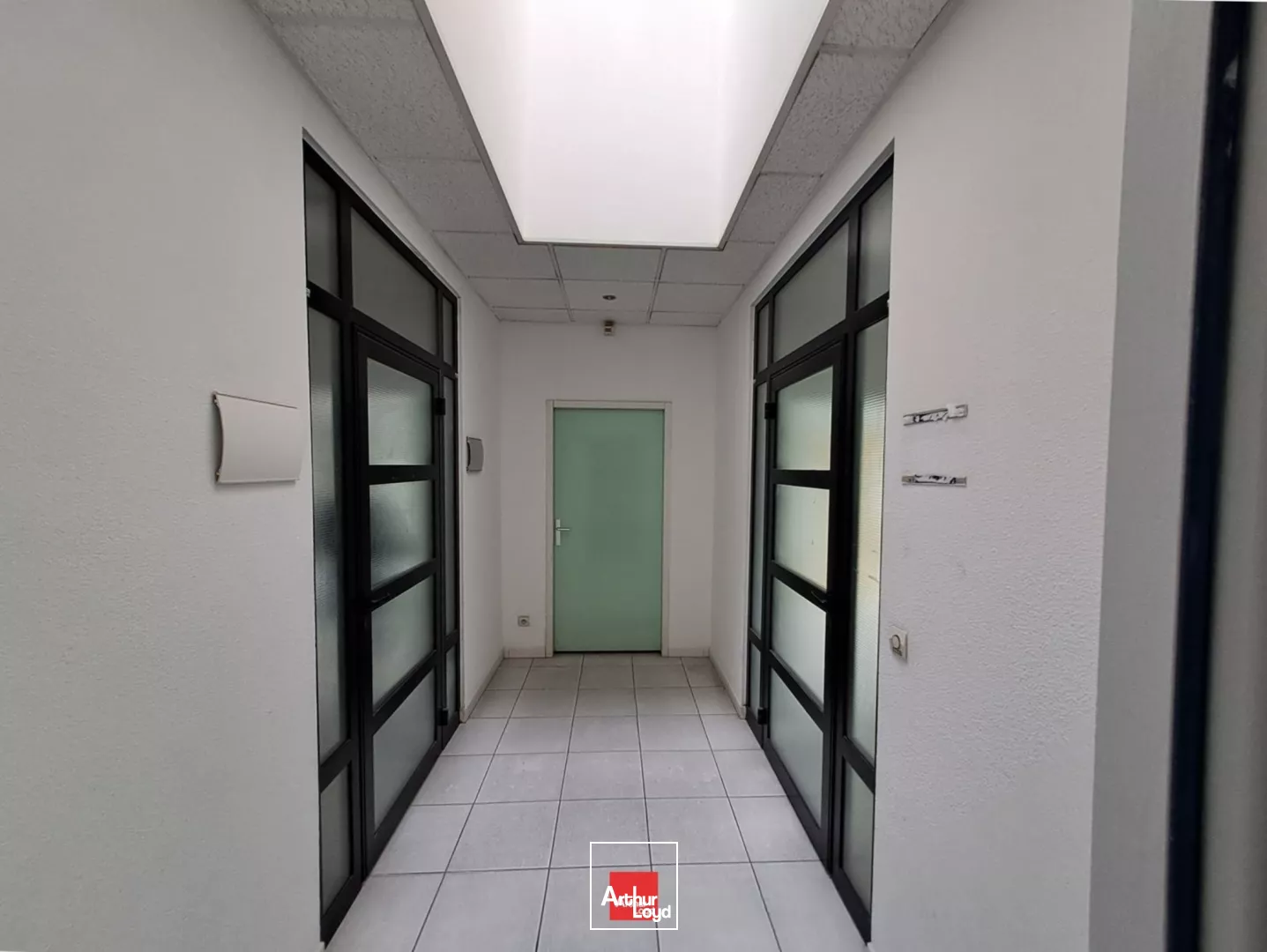 ENSEMBLE DE BUREAUX DE 30M² SECTEUR BOUCHAYER VIALLET GRENOBLE