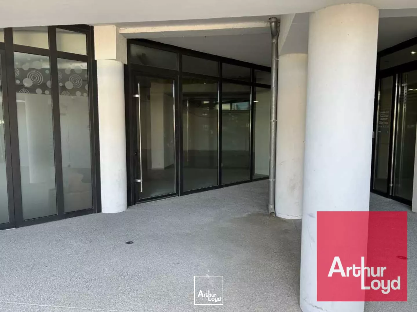 Local commercial à vendre