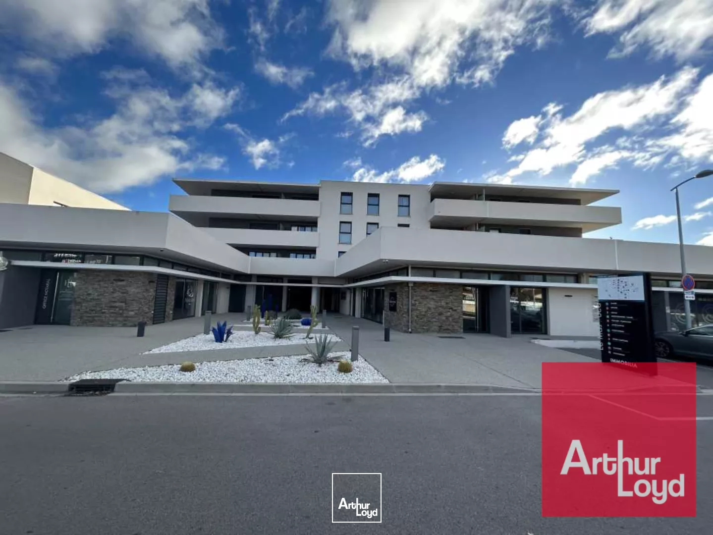 Local commercial à vendre