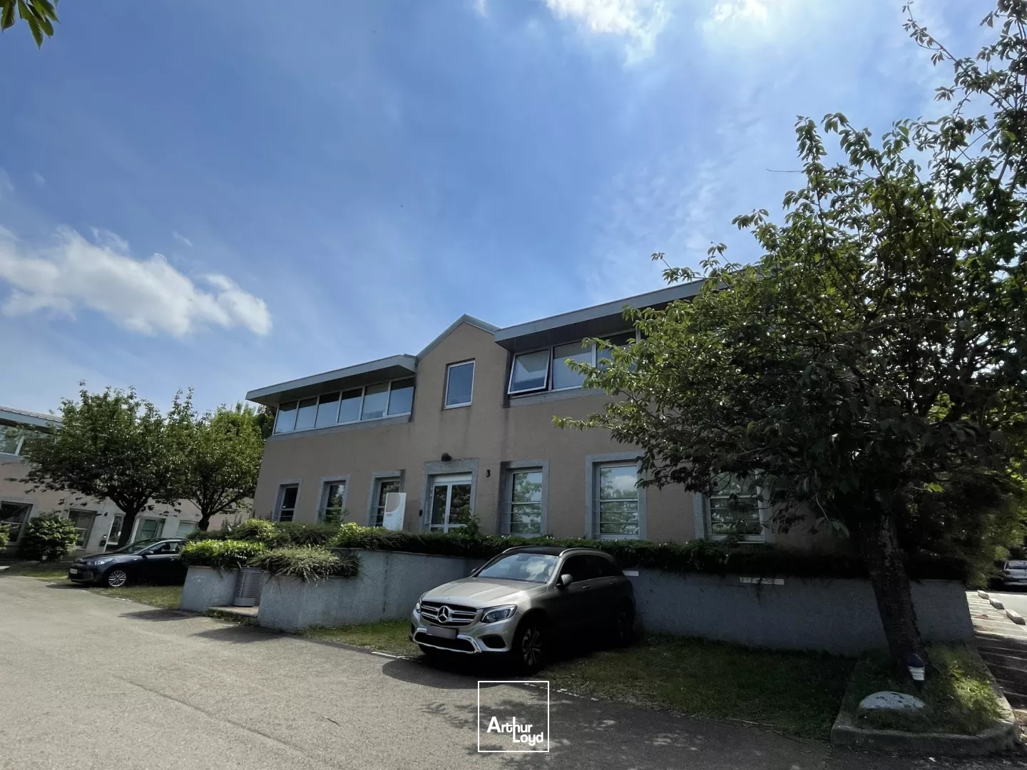 Proche Saint Germain en Laye - Bureaux à louer