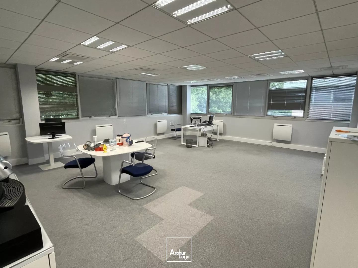 Proche Saint Germain en Laye - Bureaux à louer