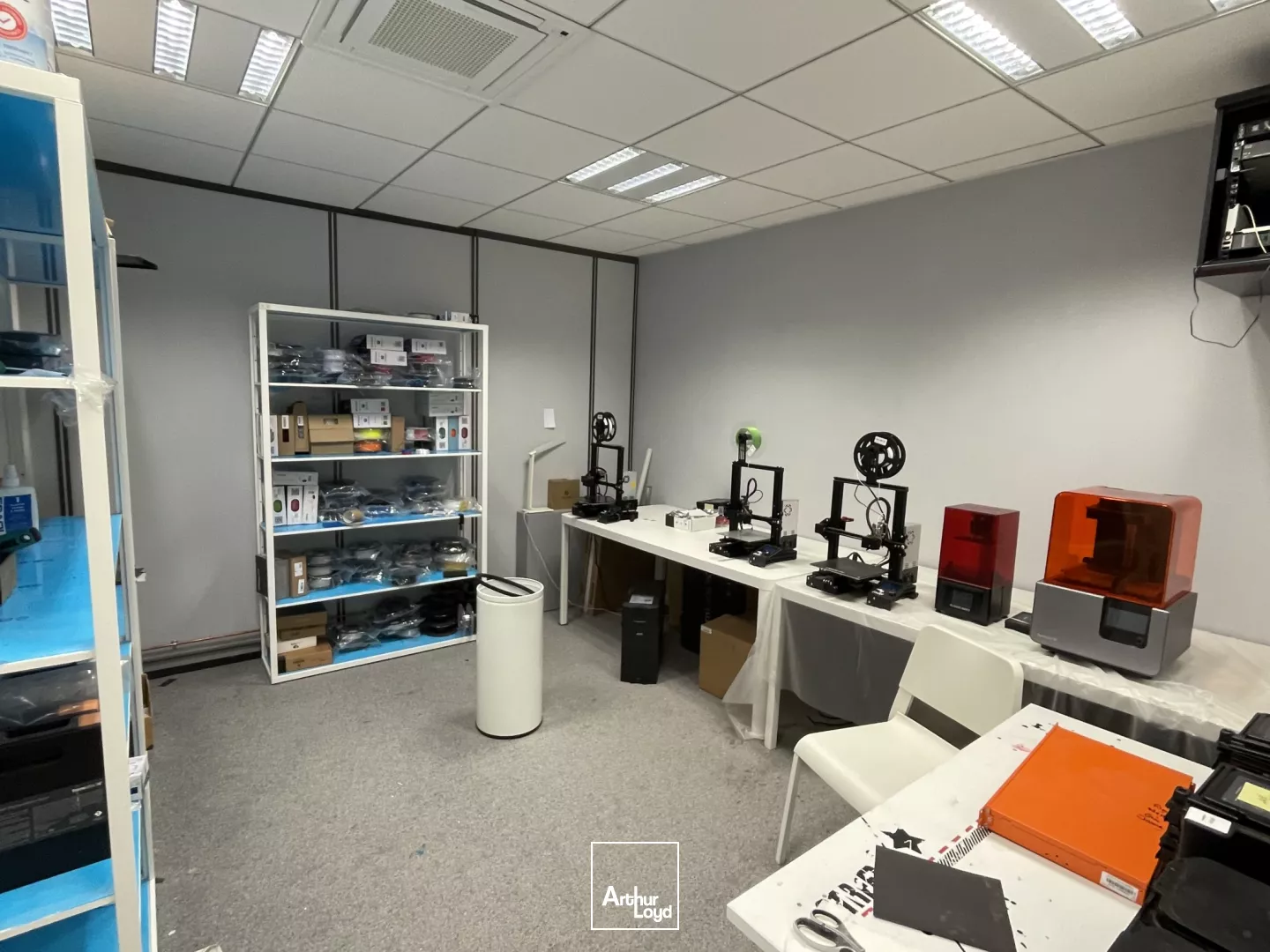 Proche Saint Germain en Laye - Bureaux à louer