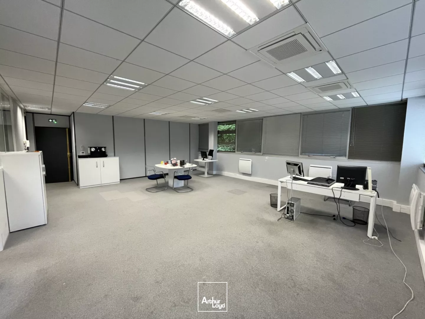 Proche Saint Germain en Laye - Bureaux à louer