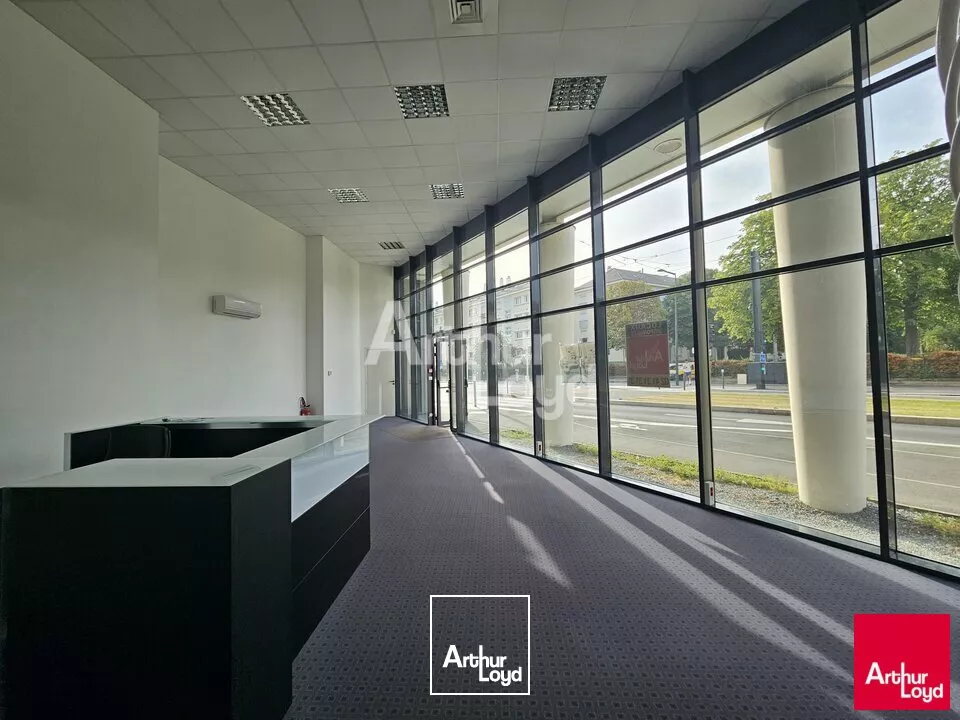 ANGERS - PATTON - BUREAUX DE 225 M² A LOUER 