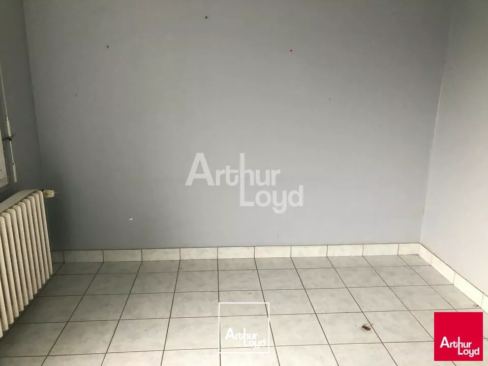 BLOIS NORD - LOCATION BUREAU DE 19,11 M² - ZONE INDUSTRIELLE