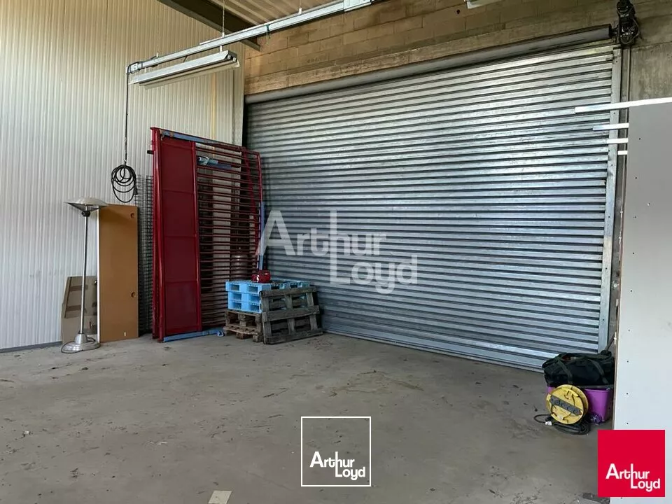 BEAUCE LA ROMAINE - A VENDRE LOCAL D'ACTIVITE DE 282 M²