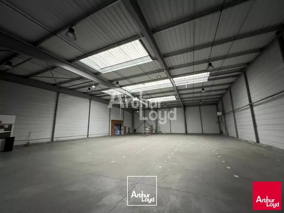 LOCAL D'ACTIVITE - ENTREPOT location à DOMLOUP 35410