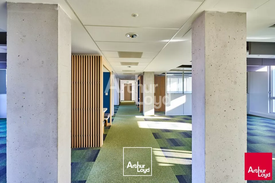 Angers Gare TGV Saint Laud Bureaux de 705,20 m² à louer