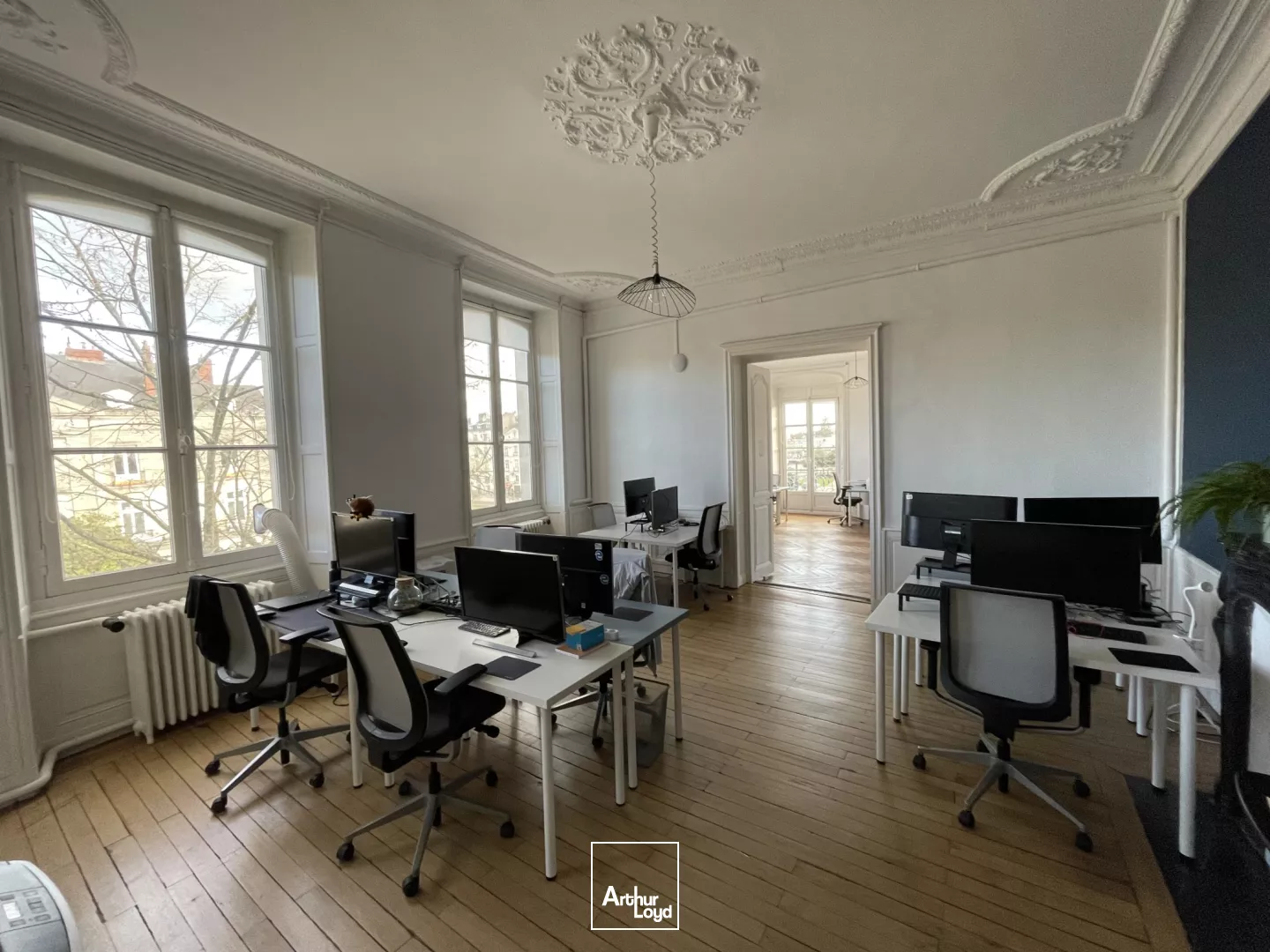 A LOUER - BUREAUX 132 M2 - CENTRE VILLE - NANTES - ACCES TRAM