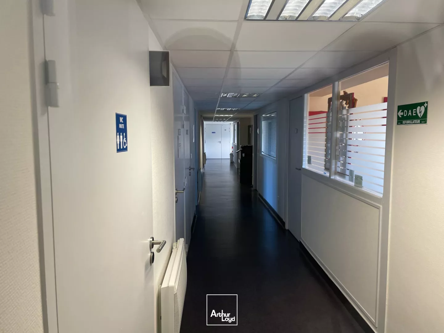 Locaux d'activité à vendre à VERNEUIL SUR AVRE 27130