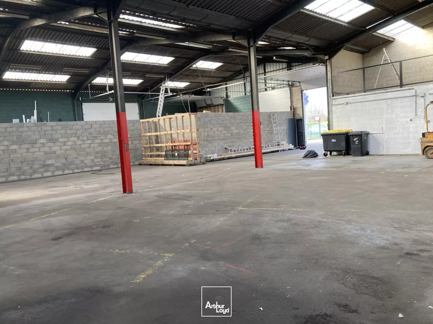 Locaux d'activité à louer à VERNEUIL SUR AVRE 27130