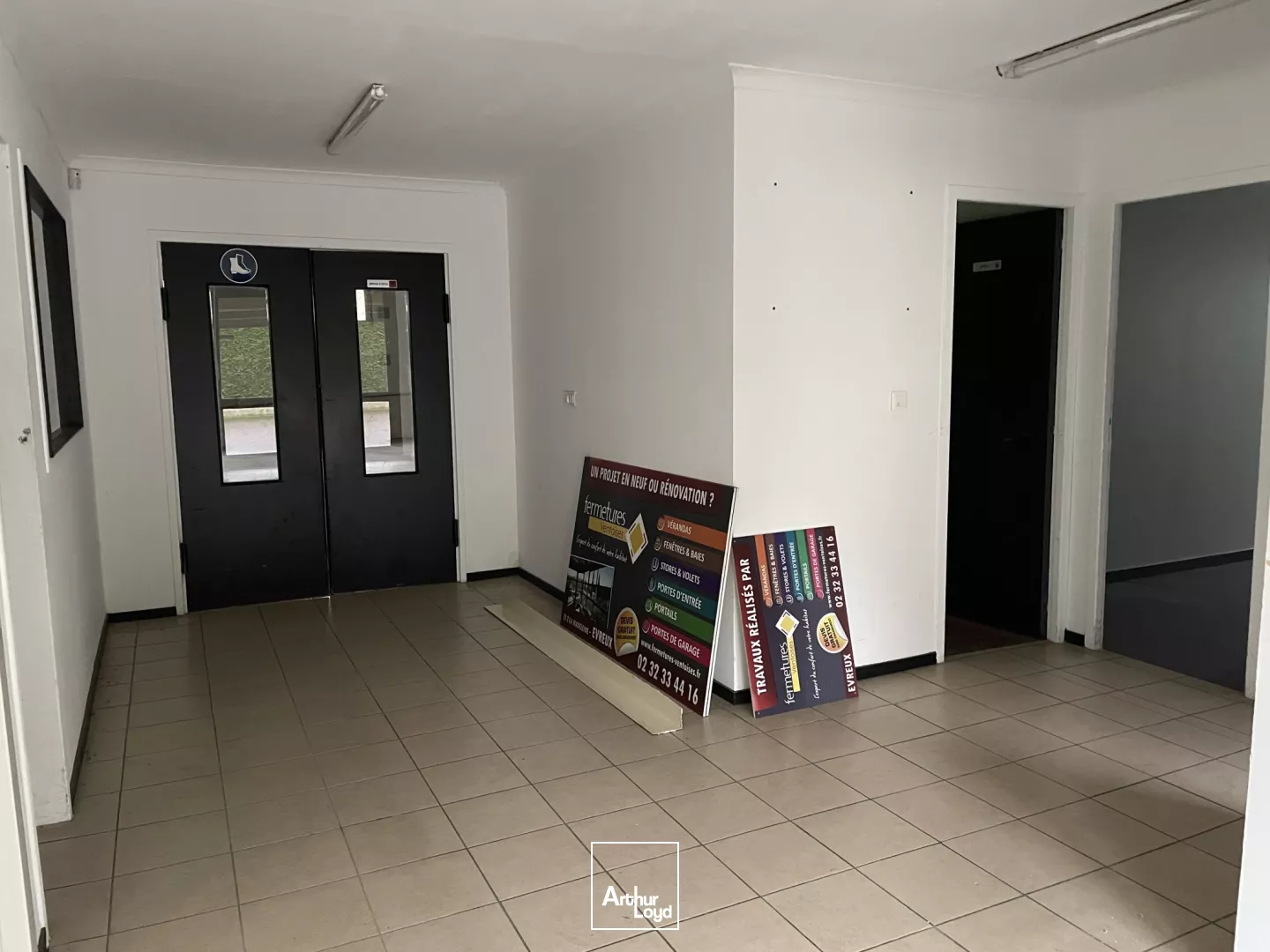 Locaux d'activité à louer à EVREUX 27000