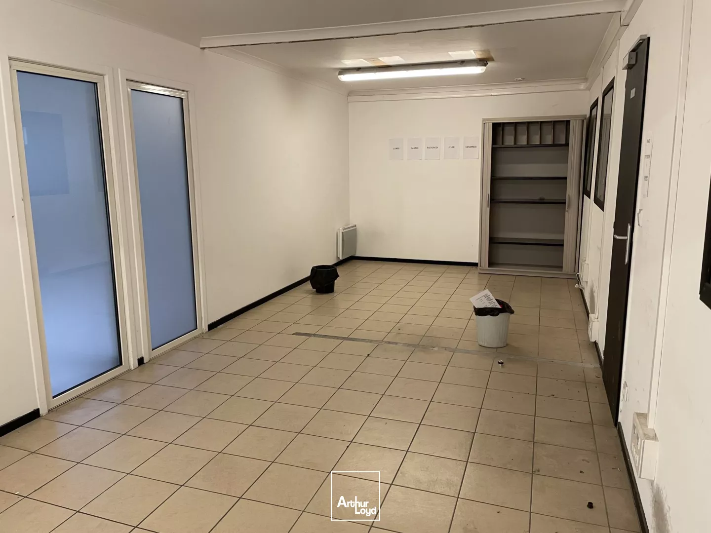 Locaux d'activité à louer à EVREUX 27000