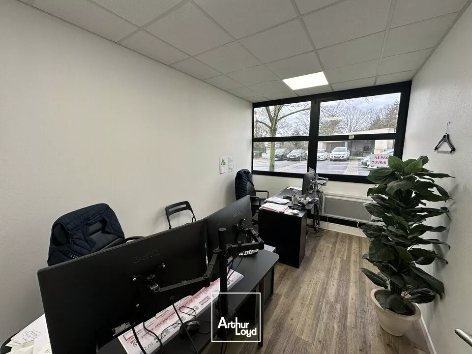 Bureaux d'environ 129 m2 (SUB) - REIMS FARMAN