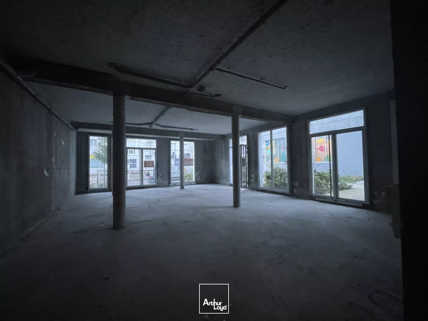 LOCATION CELLULE COMMERCIALE 