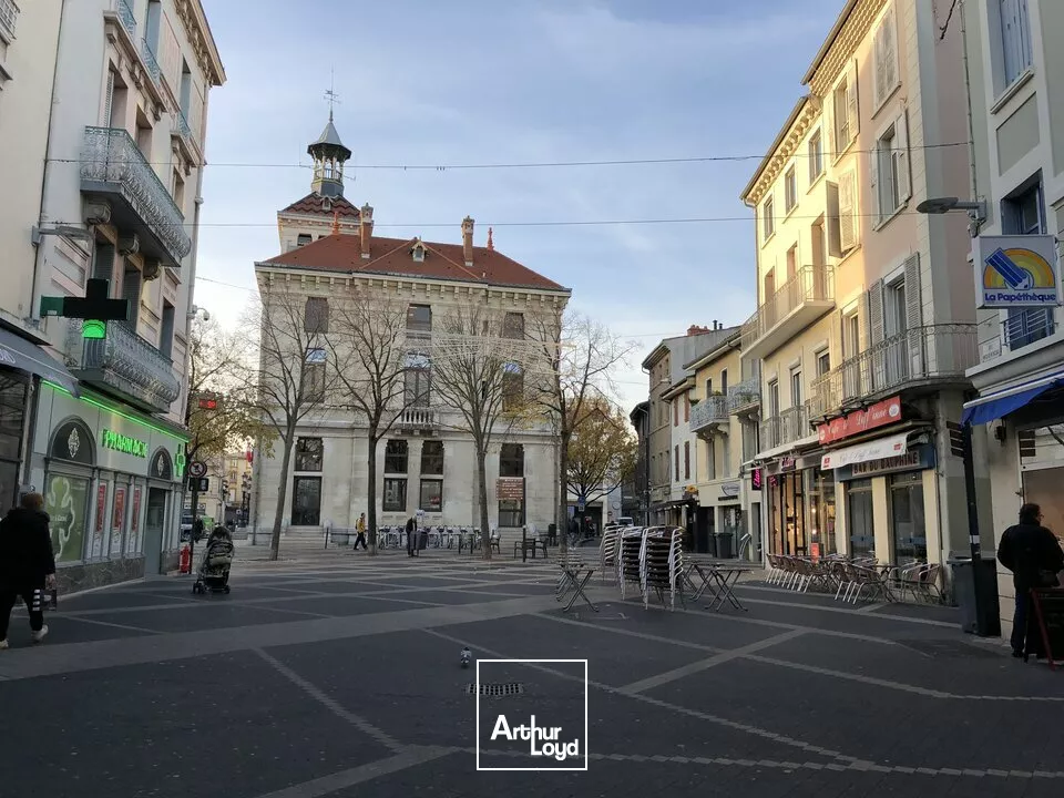 Valence - Local commercial à louer