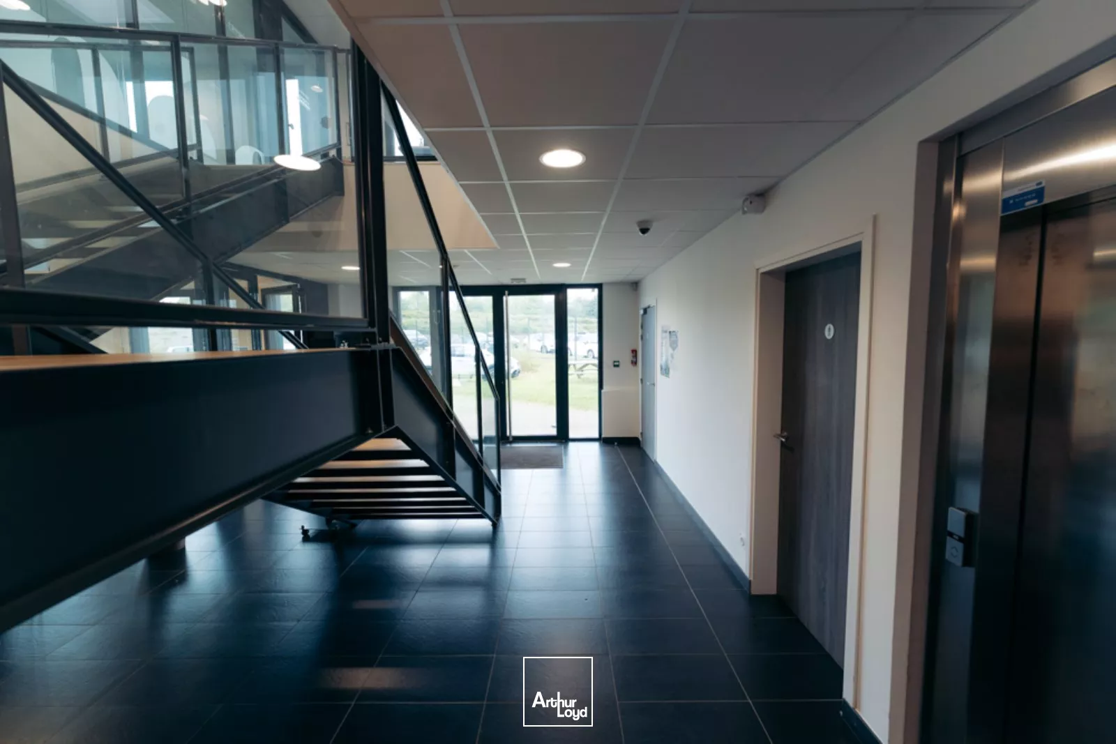 EXCLUSIVITE A SOUS LOUER PLATEAU DE BUREAU 370 M² PRAT PIP AEROPORT BREST