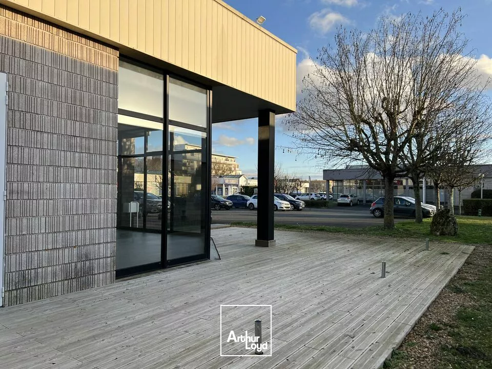 A louer Local commercial - 236 m² - Tours Nord / zone commerciale