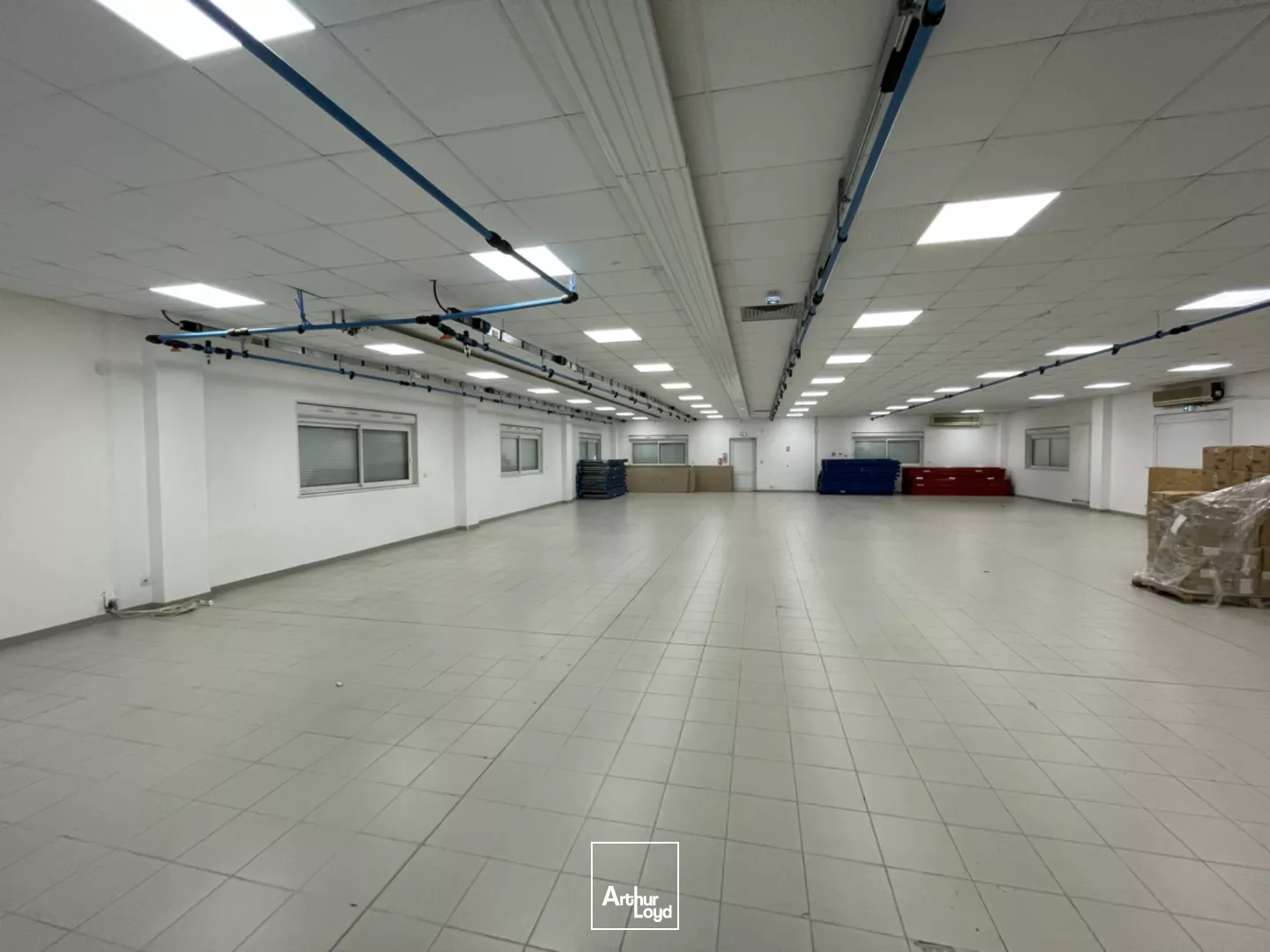 Bâtiment indépendant Axe Nantes Vannes 